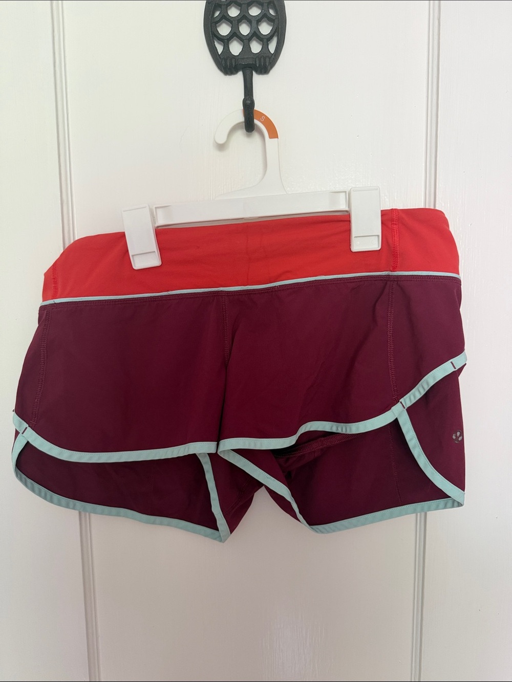 Lululemon Women's Speed Up Low Rise Lined Shorts 2.5”